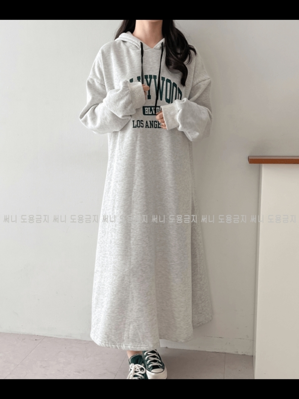 HOLLYWOOD DRESS fits ton3x graphic Hoodie Dress in Light Gray - Picture 3 of 4